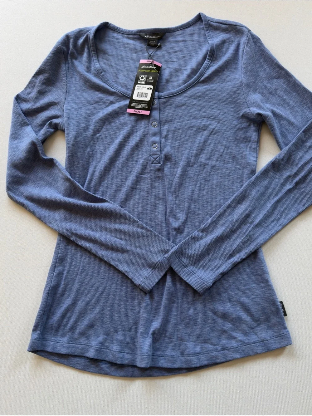 NWT Women's Eddie Bauer Henley LS Scoop Snap Size Small (D2) - Picture 1 of 4